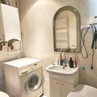 Na sprzedaż  2-pokojowe mieszkanie 