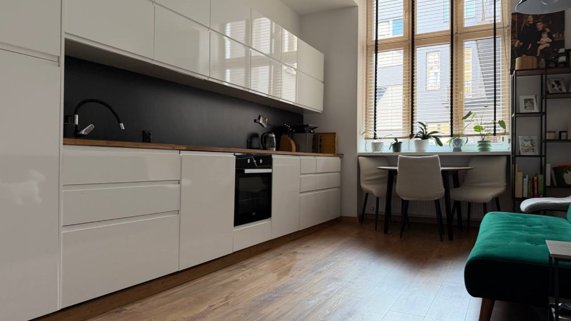 MIESZKANIE — SPRZEDAŻ Dworcowa 24