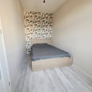 2-pokojowe mieszkanie z oddzielną kuchnią