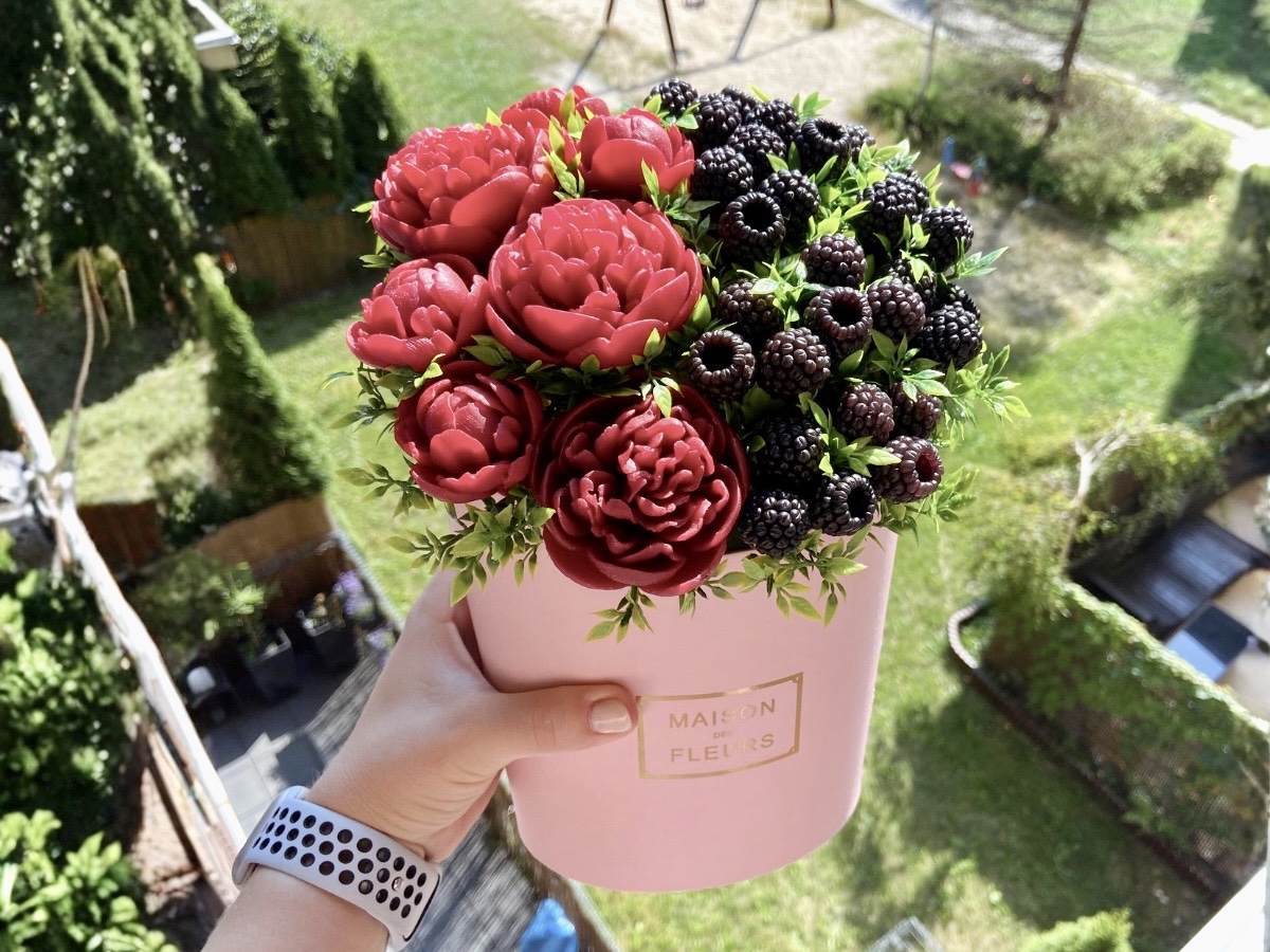 Букет у горщику мило